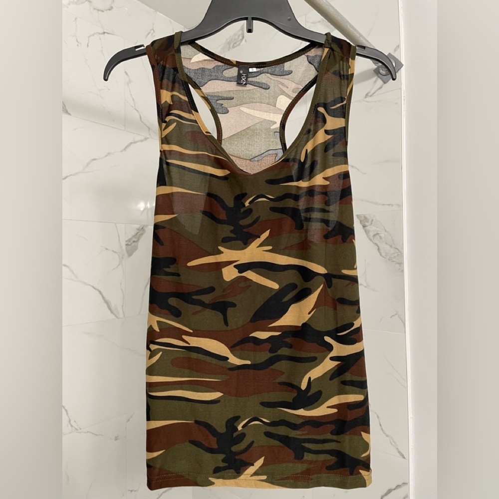 Womans camo tank